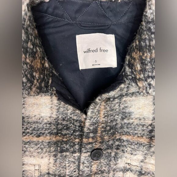 Limited edition Aritzia Wilfred Free The Ganna Wool Button-up Jacket Shacket - Picture 4 of 6